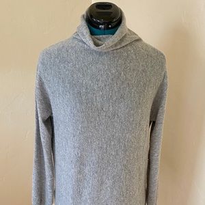 Halogen 💯 Cashmere Sweater